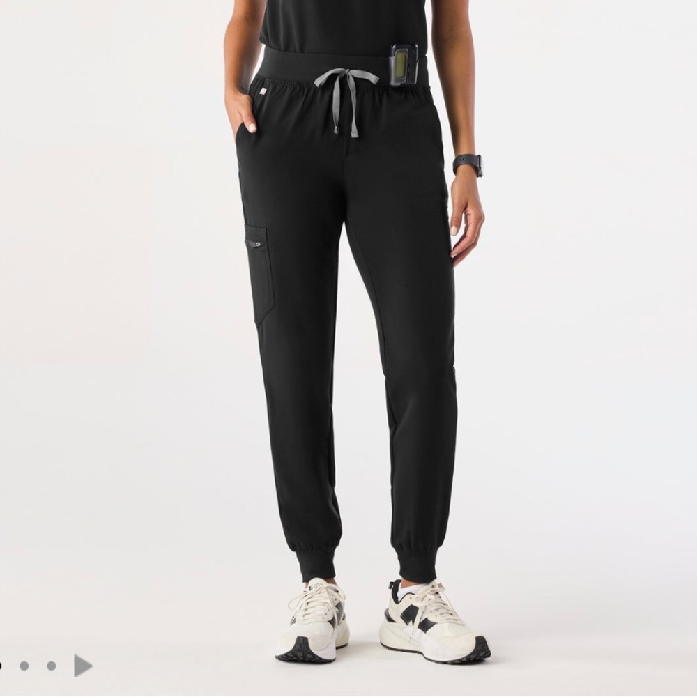 Black Zamora Women's Jogger scrub pants with new waist band
